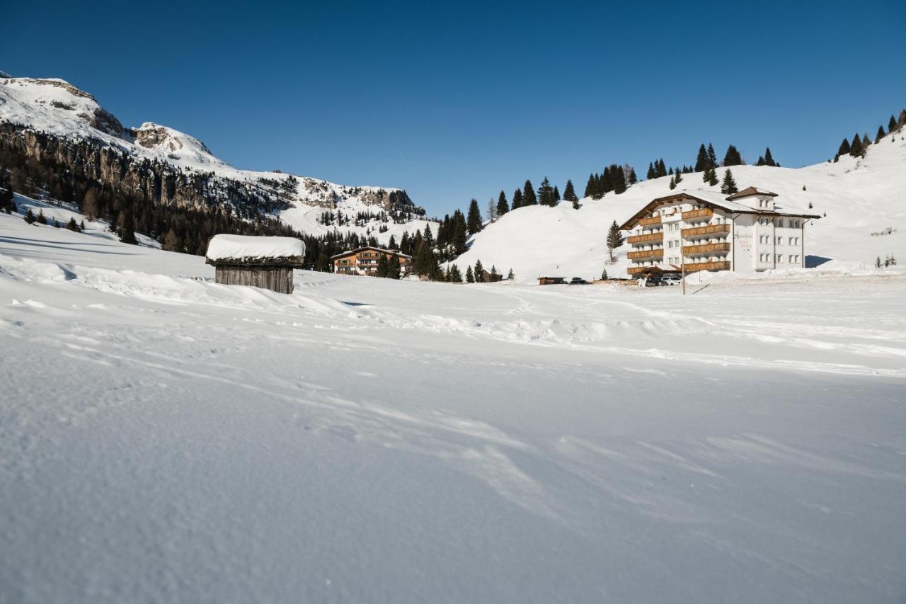 Apparthotel Sellaronda อารับบา ภายนอก รูปภาพ