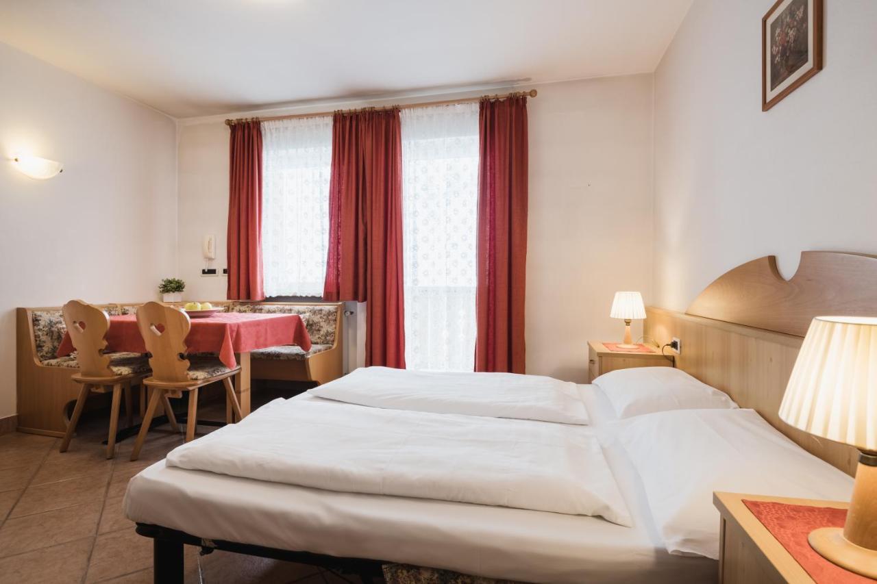 Apparthotel Sellaronda อารับบา ภายนอก รูปภาพ
