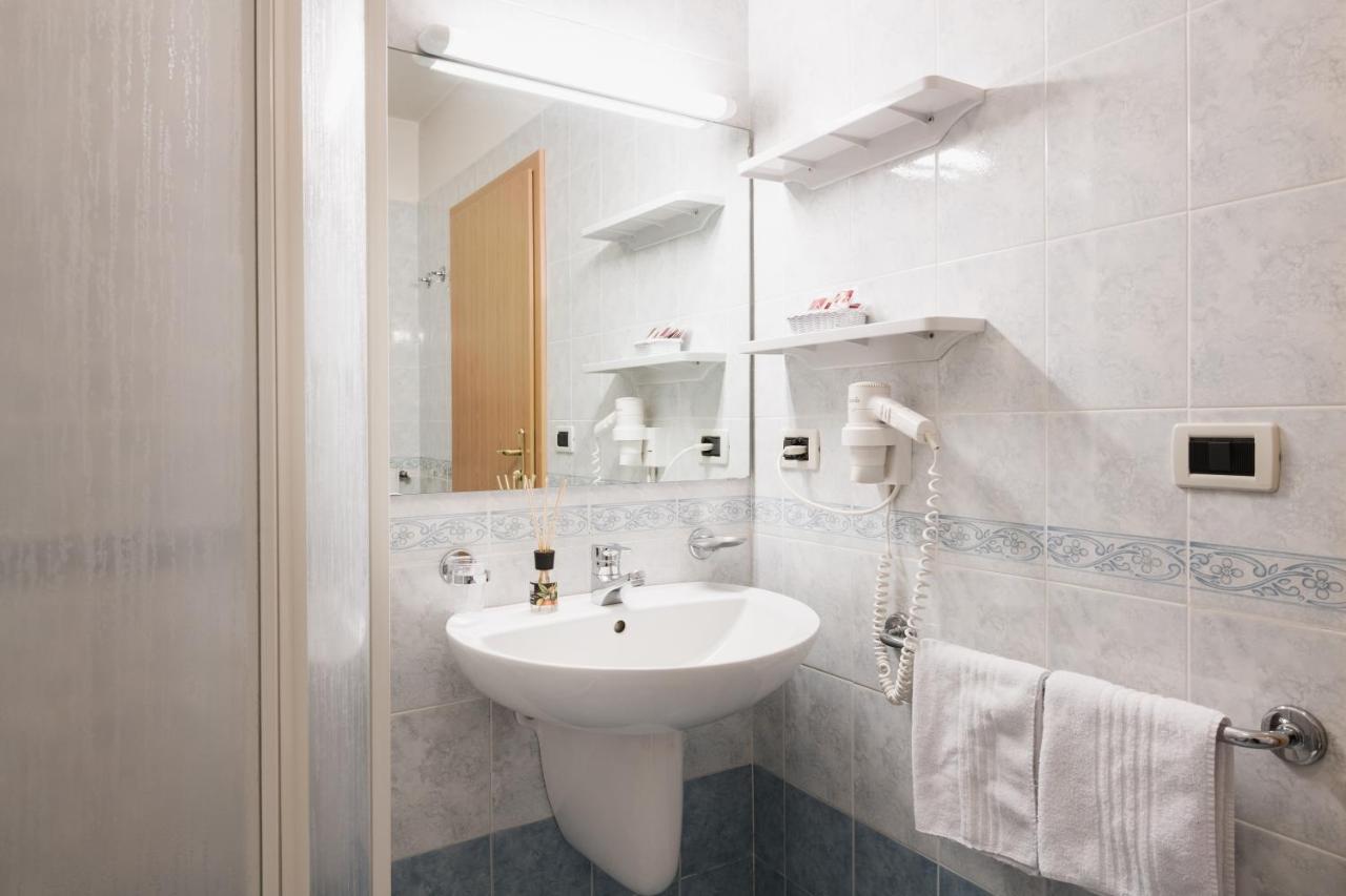 Apparthotel Sellaronda อารับบา ภายนอก รูปภาพ