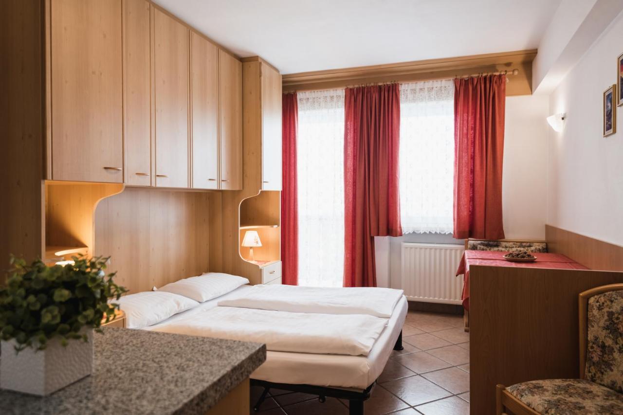 Apparthotel Sellaronda อารับบา ภายนอก รูปภาพ